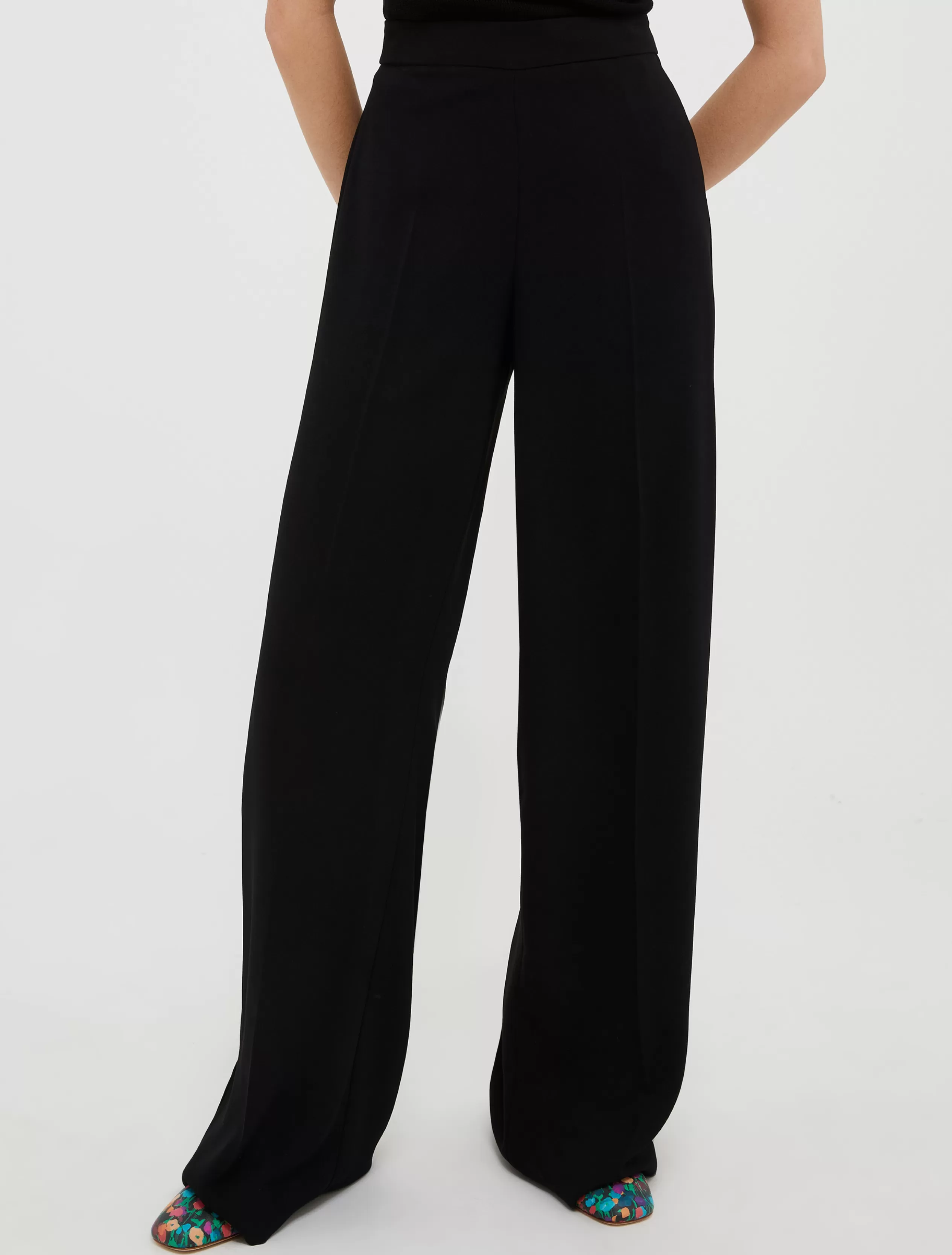 Pantaloni | Tailleur<MAX&Co. Pantaloni in crêpe envers satin nero